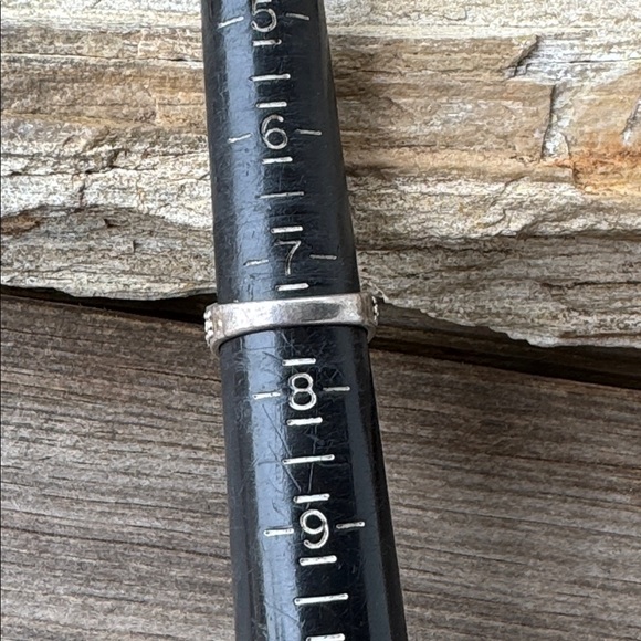 Sajen Sterling Silver Ring with Opal Glass - Picture 4 of 6